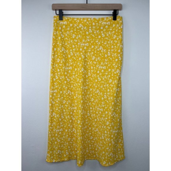 june & hudson Dresses & Skirts - June & Hudson Yellow & White Floral Print Midi Skirt  - Medium - Elastic Waist